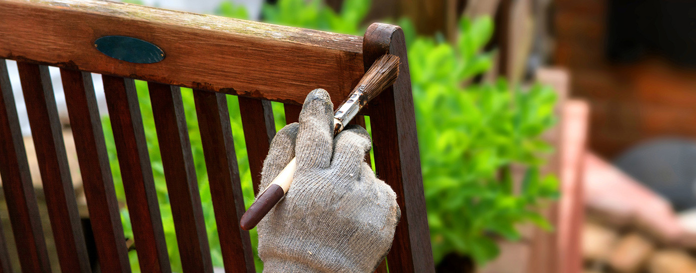 How-to-protect-softwood-garden-furniture-1400x550.jpg