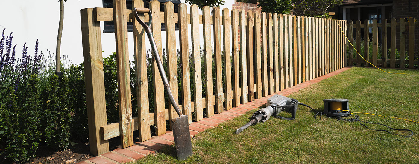 How to take down an old garden fence safely