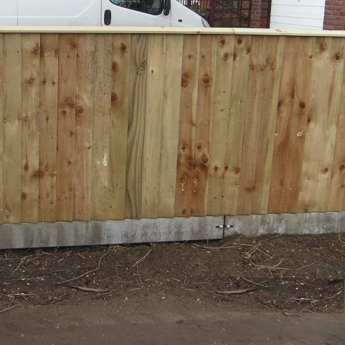 02212512002exGreen--Wooden-Fencing-Feather-Edge-Board-2.JPG